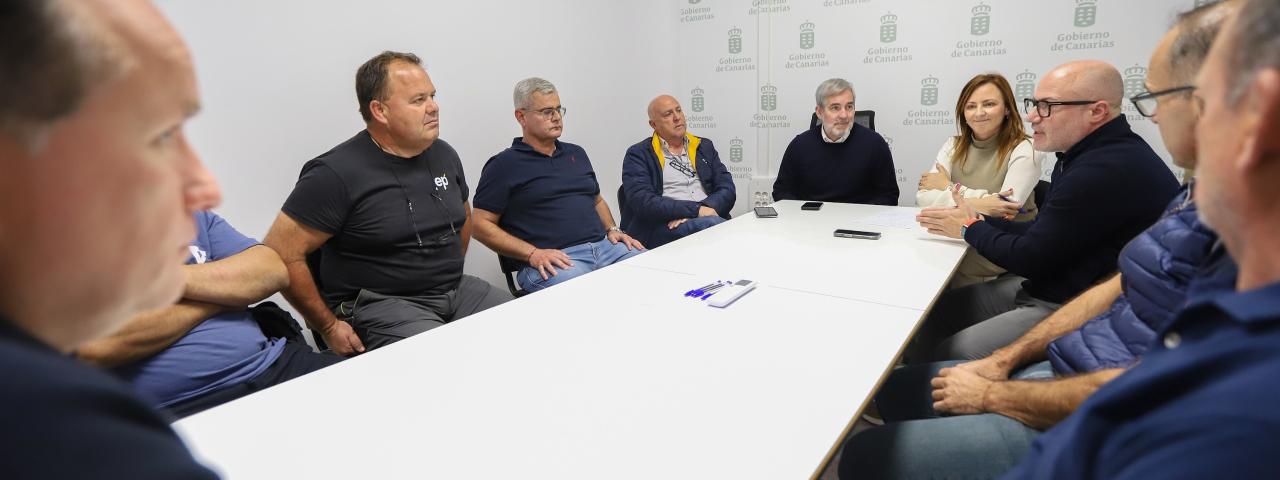 Fernando Clavijo: "Hoy podemos decir que los 100 millones del super&aacute;vit canario est&aacute;n ejecutados