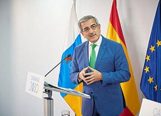 Román Rodríguez considera "injusto, insostenible e indecente" el desigual reparto de la riqueza en Canarias