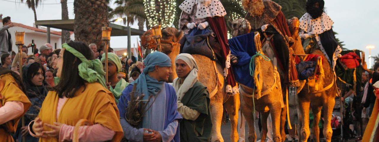 Sus Majestades los Reyes Magos de Oriente recorrer&aacute;n sobre glamurosos camellos Antigua y Caleta de Fuste