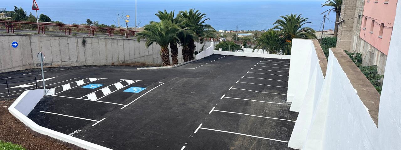 El Ayuntamiento de Tacoronte abre al p&uacute;blico el nuevo espacio de estacionamientos junto al Centro de Salud, con medio centenar de plazas