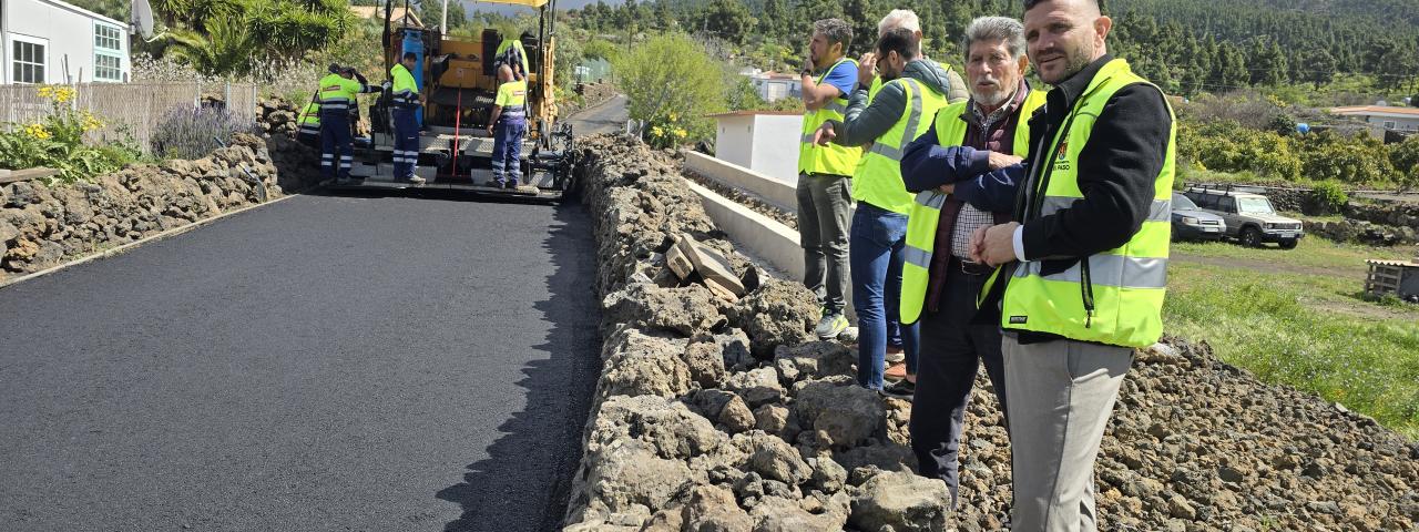 El Ayuntamiento de El Paso finaliza la pavimentación del Camino Nuevo en Tacande