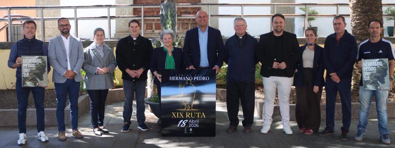 La XIX Ruta del Camino del Hermano Pedro y la I Vertical refuerzan el valor cultural y social del primer santo canario
