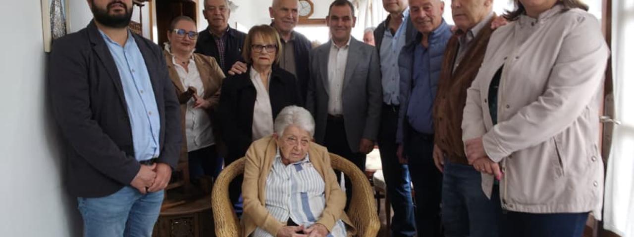 Villa de Mazo celebra los 100 a&ntilde;os de Miriam Cabrera Medina, referente del municipio