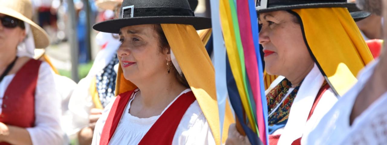 La Romer&iacute;a en honor a San Isidro Labrador reafirma el compromiso de Tacoronte con sus tradiciones