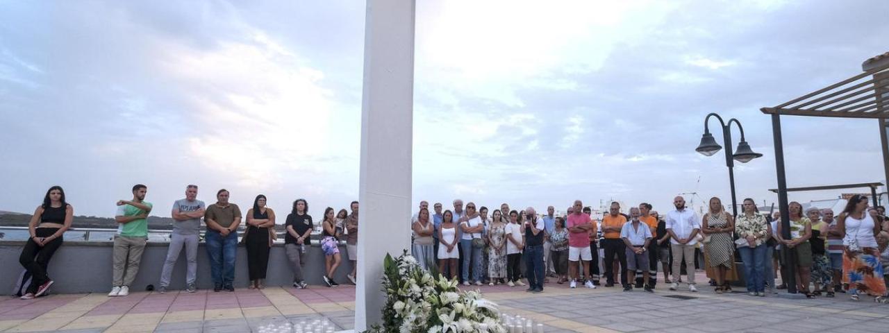 Telde mantiene vivo el recuerdo de las víctimas del JK5022 desde el respeto y la intimidad