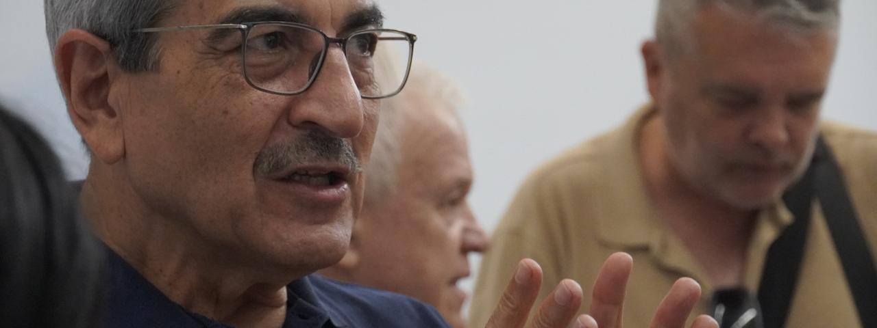 Román Rodríguez asegura que un gobierno central PP-VOX frenará la derivación al resto del Estado y la UE de los inmigrantes que llegan a Canarias