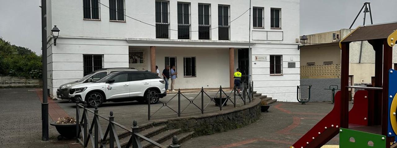 Recta final de los trabajos de adecentamiento y modernización del local social de Barranco las Lajas
