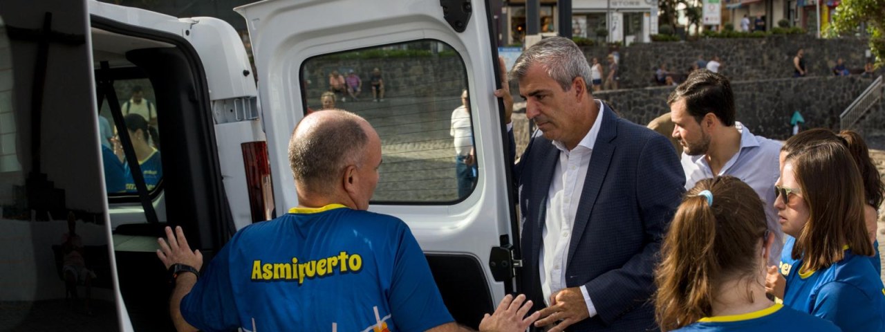 El Gobierno de Canarias destina más de 65.000 euros a dos furgonetas para Asmipuerto