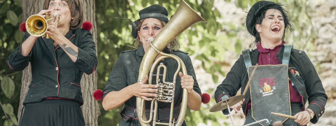 Santa Cruz acoge el Festival Internacional Clownbaret en la Plaza del Príncipe