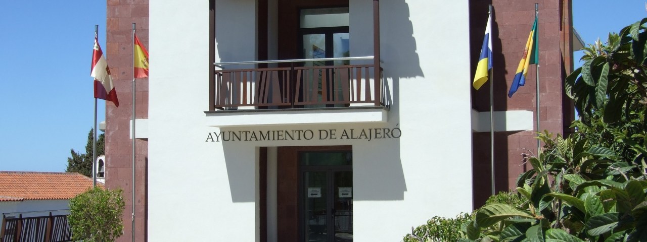 El Ayuntamiento de Alajeró abre el plazo para solicitar ayudas al transporte a estudiantes que cursan sus enseñanzas fuera de La Gomera