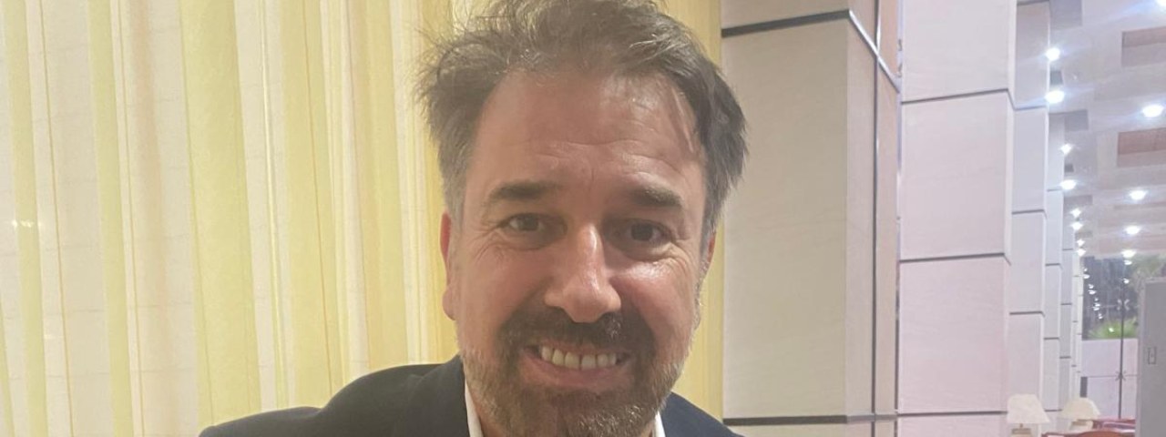 Ciencia, bienestar y longevidad protagonizan una conferencia de Pedro Llana en el sur de Tenerife