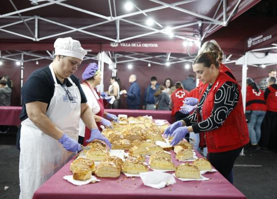 La Orotava volvi&oacute; a disfrutar del Rosc&oacute;n de Reyes gigante