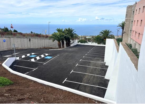 El Ayuntamiento de Tacoronte abre al p&uacute;blico el nuevo espacio de estacionamientos junto al Centro de Salud, con medio centenar de plazas
