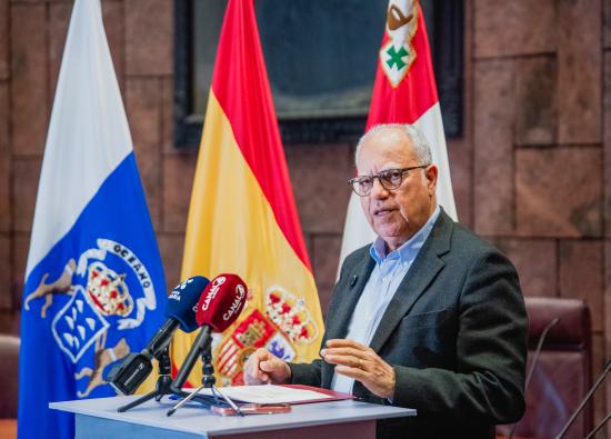 Curbelo pide reforzar la bonificaci&oacute;n al combustible y una respuesta coordinada ante el conflicto en Oriente Medio