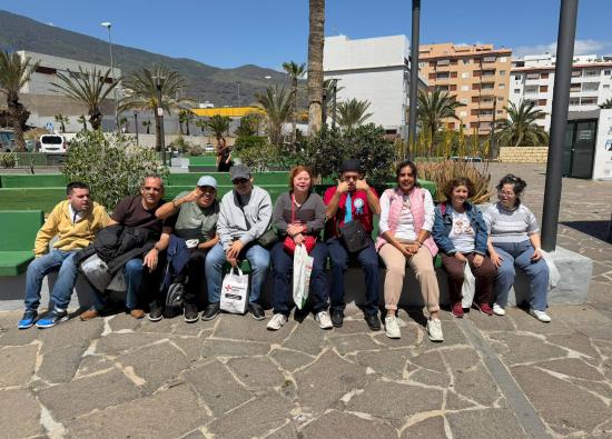 Candelaria Solidaria refuerza su labor social y consolida la atenci&oacute;n a cerca de 700 personas en el municipio