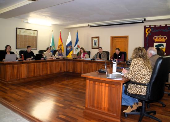 El Ayuntamiento de La Frontera aprueba una modificaci&oacute;n de cr&eacute;dito de 150.000 euros para avanzar en la apertura de Cascadas de Mar