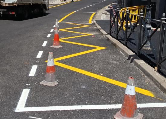 El &Aacute;rea de Tr&aacute;fico y Movilidad incorpora nuevos apeaderos en el entorno comercial de La Estaci&oacute;n