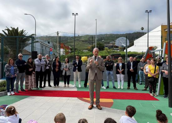 Inaugurado el nuevo parque infantil de La Cuesta en La Perdoma
