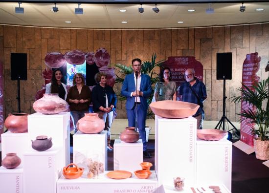 La alfarer&iacute;a tradicional tiende un puente cultural entre La Gomera y Am&eacute;rica