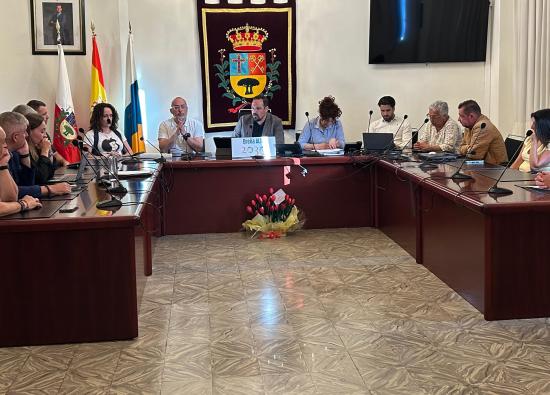 Bre&ntilde;a Alta aprueba un plan de barrios cercano a los dos millones de euros con cargo al remanente de tesorer&iacute;a para gastos generales