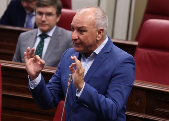 Nueva Canarias exige a Clavijo explicaciones sobre la falta de transparencia y posible conflicto de intereses del viceconsejero de Hacienda
